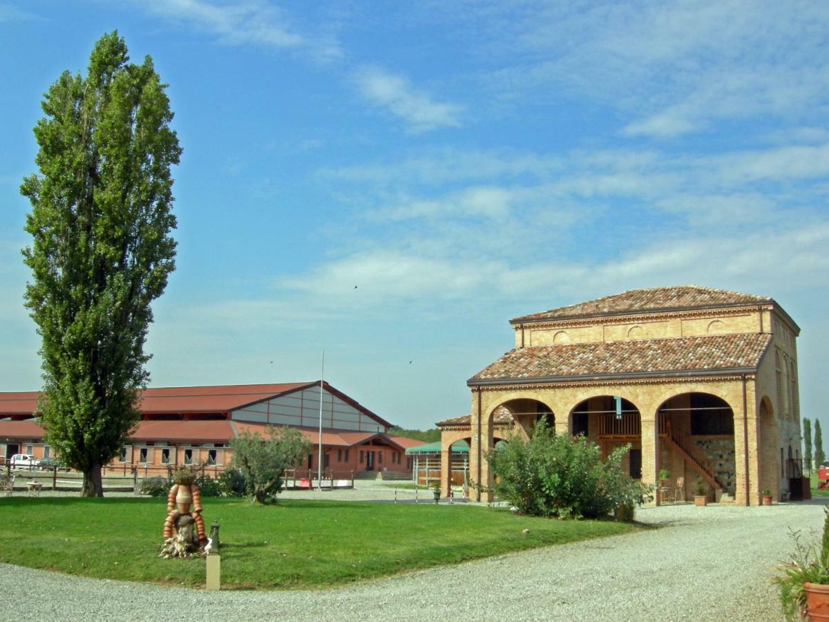 Agriturismo Corte Ghiara Hotel Fontanellato Exterior foto